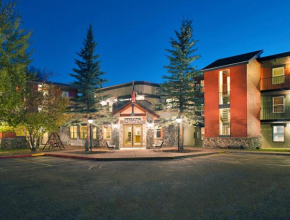 Relaxing Rocky Mountain Vacation Suites in Steamboat Springs